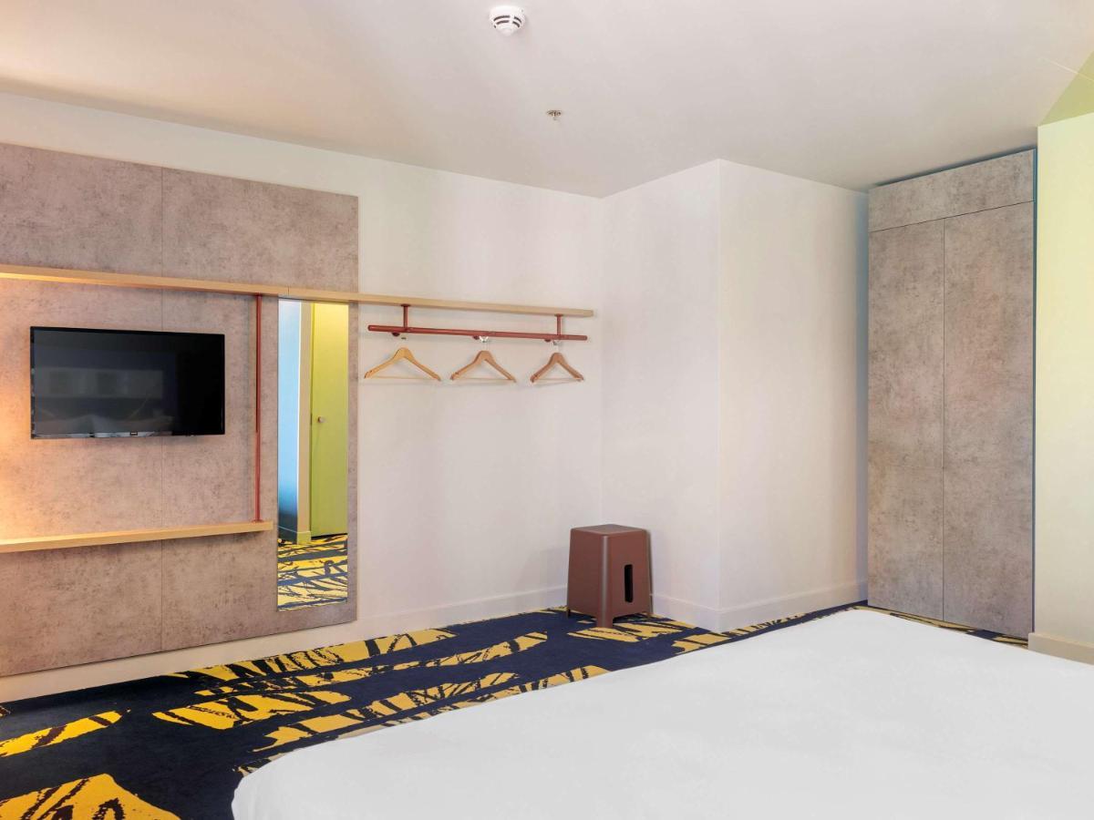 Ibis Budget Center 3*